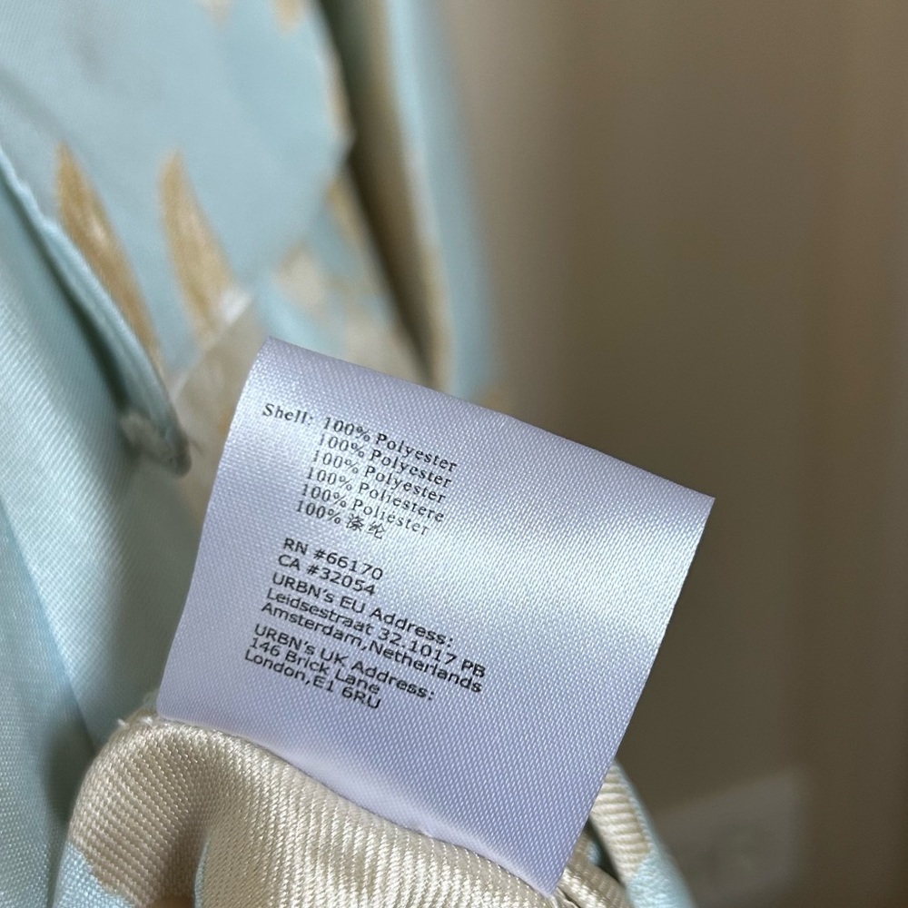 V. Chapman Sky Blue and Gold Floral Midi Dress - Picture 13 of 15